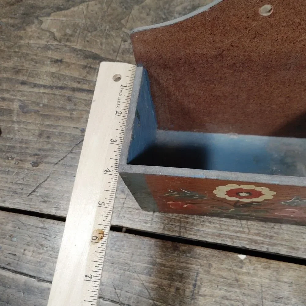 Vintage Primitive Painted Wall Box Hanging Desktop Storage Folk Art Flower Paint